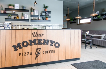 Uno momento cafe-pizzeria, Mažeikiai